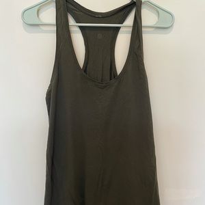 Lululemon size 6 tank top
